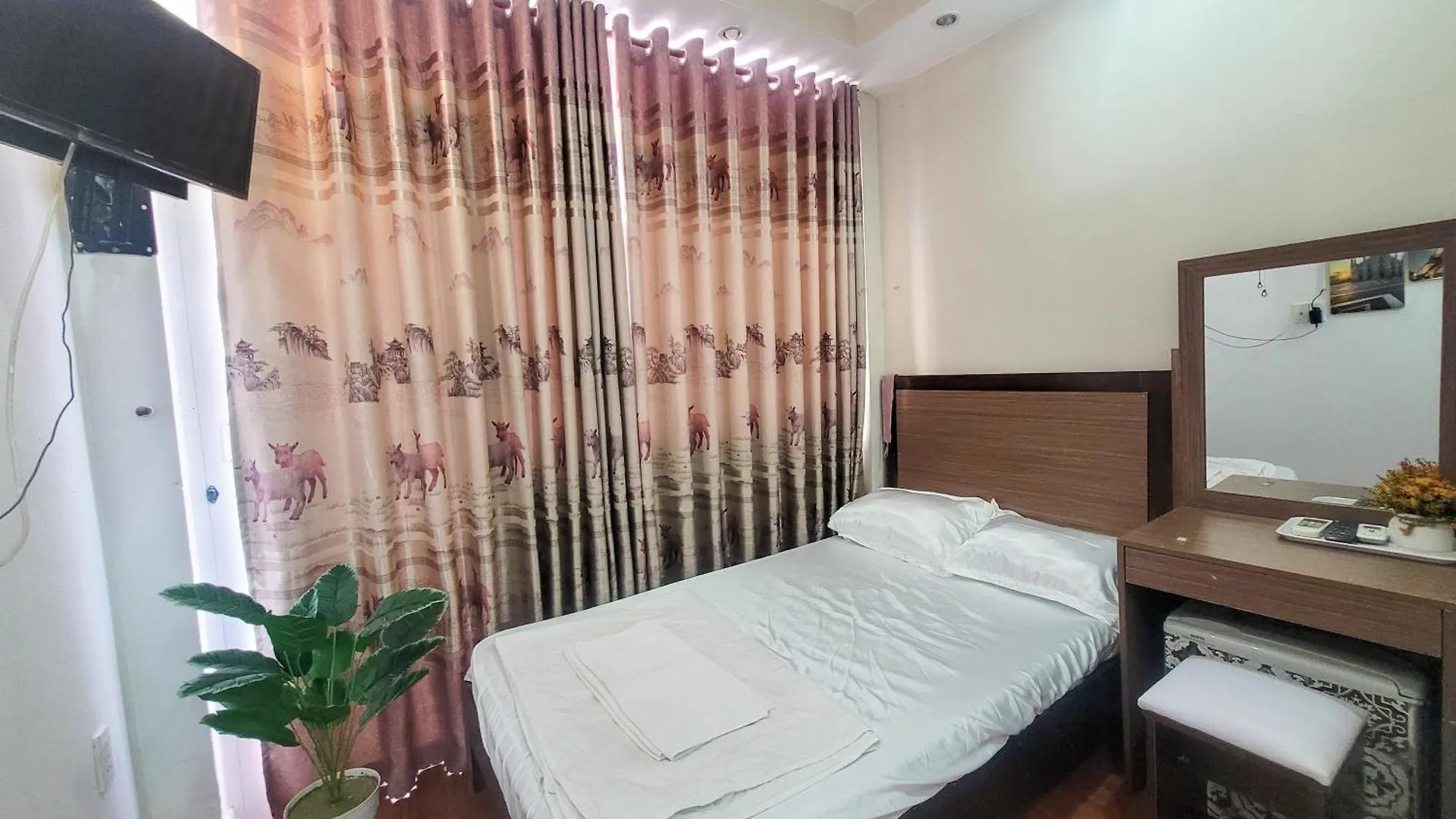 Yhd Hotel Ho Chi Minh City Vietnam